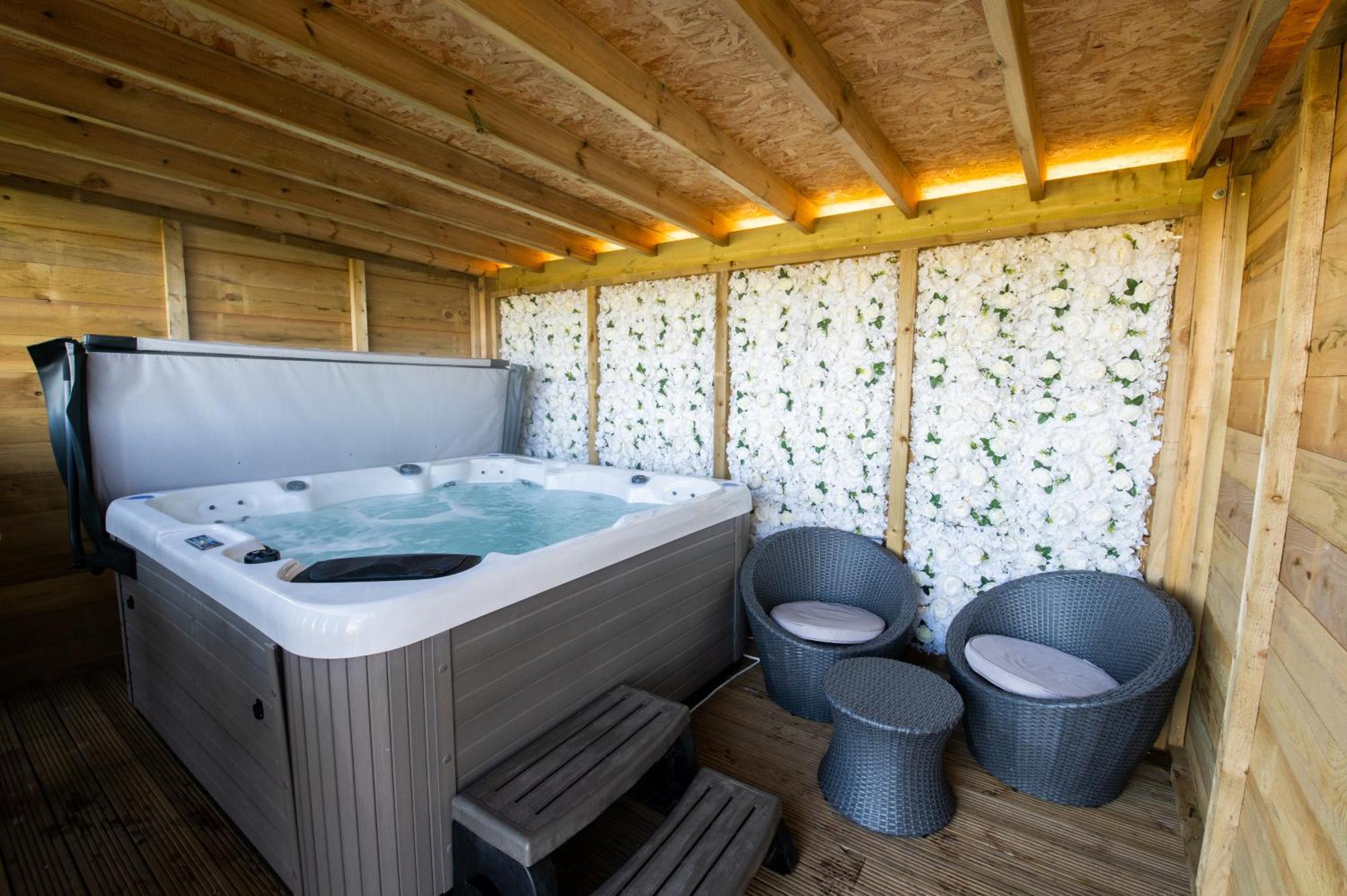 Lincoln Yurts Hotel Exterior foto